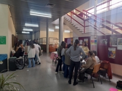 Miembros del grupo Ediso se implican activamente en la Feria del ApS celebrada en la Facultad de Ciencias de la Educación y Psicología (noviembre 2024)