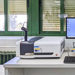 Espectrofotometro, Uv-vis Cary 60, color, polifenoles, metabolitos