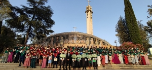 Foto de familia del acto de graduación de las titulaciones de Veterinaria y Ciencia y Tecnología de los Alimentos de este curso