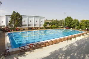 Piscina exterior Campus de Rabanales