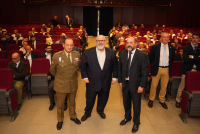 Olázabal, Ventura y Torres minutos antes de empezar la conferencia.