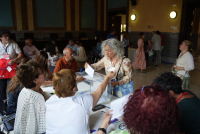 Un momento de las votaciones esta mañana en las mesas instaladas en la Sala Mudéjar del Rectorado.