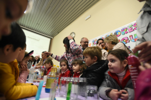 Alumnado participante en la quinta edición de Infaciencia celebrada el pasado mes de febrero.