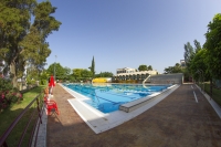 Piscina exterior del Campus de Rabanales