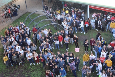 Alumnado de secundaria y Bachillerato durante su visita a la EPSB