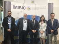 Foto de familia de autoridades y ponentes del 32º Congreso Internacional sobre Sistemas Informáticos aplicados a medicina