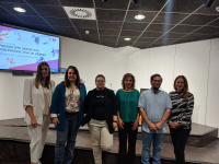 De izquierda a derecha Iris Moreno (periodista), Marta Pastor (Ddirectora general de Deportes de la Diputación Foral de Gipuzkoa), Isabel García (directora general del Instituto de las Mujeres, Ministerio de Igualdad), María Martín (profesora de la UPM), David Moscoso (director del estudio, UCO), y Puri Naya (periodista)