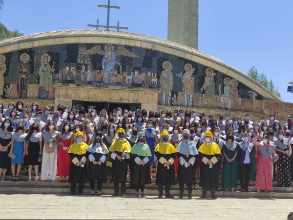 Graduación de la IX promoción del título de Enfermería (2017-2021)