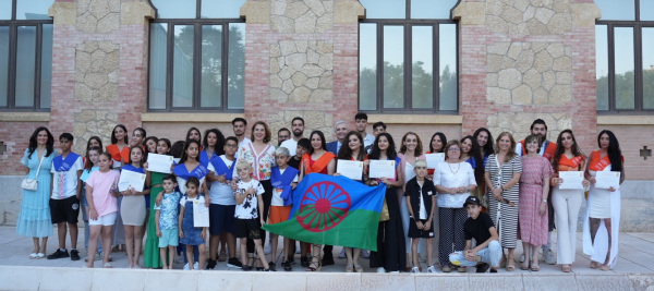 Foto de familia de los graduados.