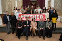 Foto de familia tras el acto de bienvenida.