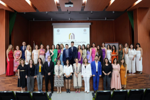 Foto de familia de los graduados.