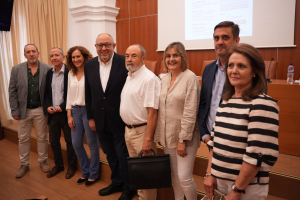 Autoridades asistentes a la inauguración de las jornadas.