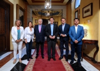 De izquierda a derecha, Isabel Albás, Isabel Ambrosio, Ricardo Rodríguez Aparicio, José Carlos Gómez Villamandos, José María Bellido y Pedro García. 