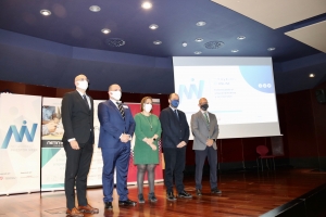 De izqda. a dcha.: José A. Caballero, Enrique Saint-Gerons, Blanca Torrent, Enrique Quesada y Rafael Linares.