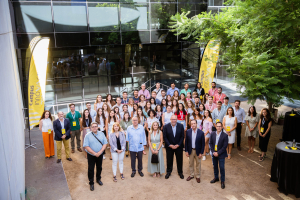 Foto de familia del acto inaugural del Campus Innovaction COVAP.