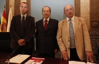 De izquierda a derecha, Manuel Pino, Rodrigo Borga y Jos Antonio Escudero
